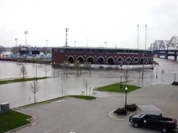 Flood 2001: John O'Donnell Stadium